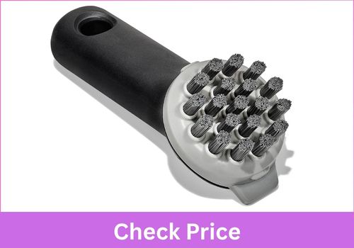 OXO Good Grips Cast Iron Cleaning Brush 